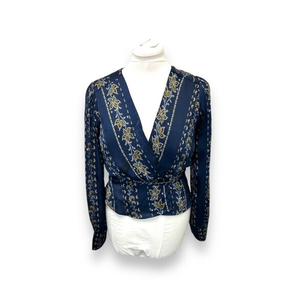ASTR The Label Womens Medium Floral Wrap Top Blouse - Navy & Yellow - Picture 2 of 11